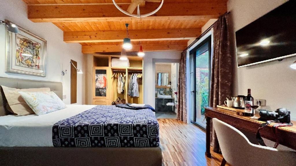 D'Artemisia Chambres D'Hotes Пон-Сен-Мартин Екстериор снимка
